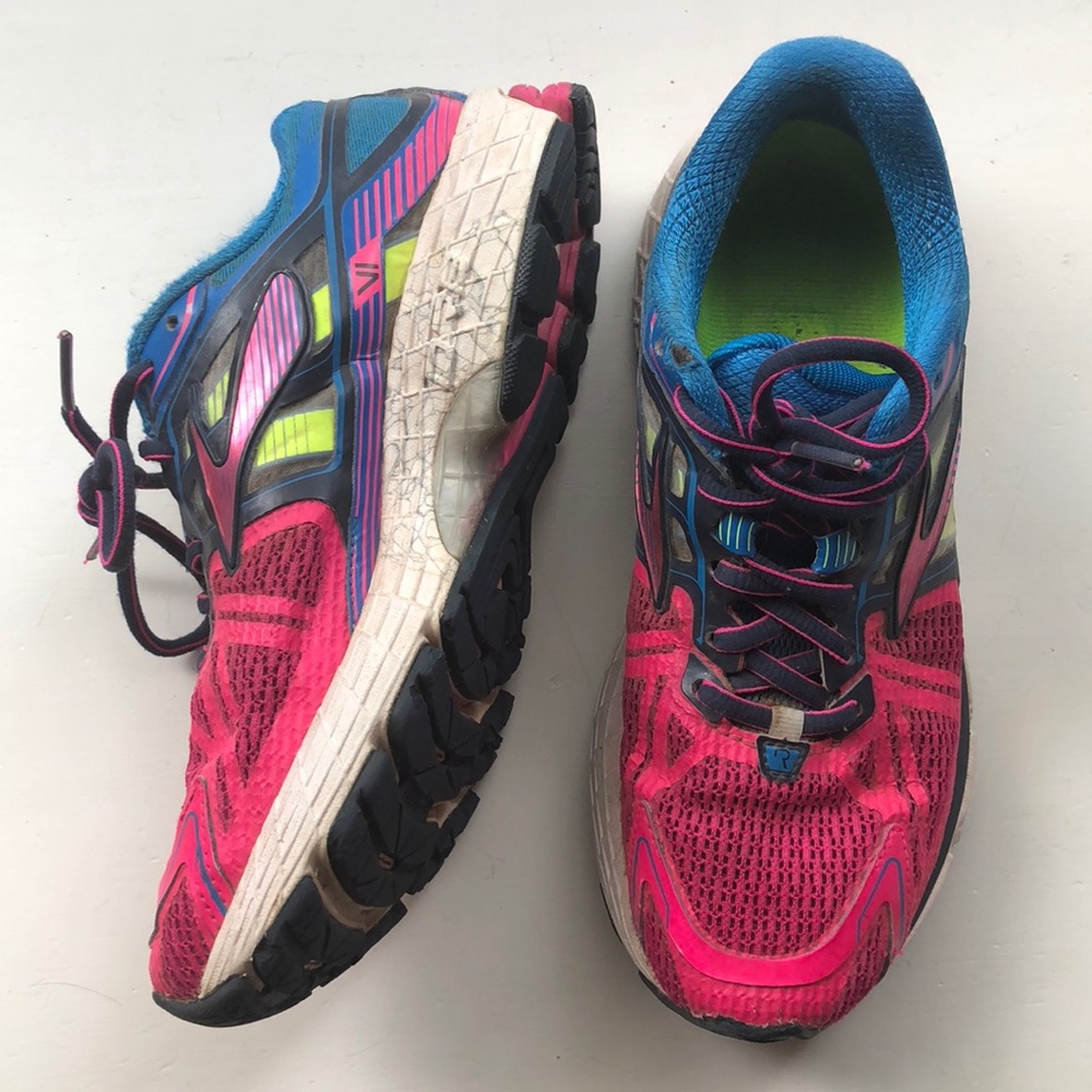Brooks Ravena VI shoes